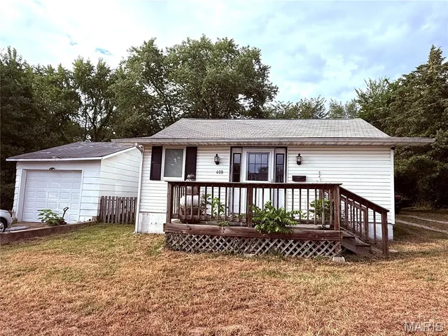 $90,000 | 608 East Gibbs Avenue, Salem, MO 65560