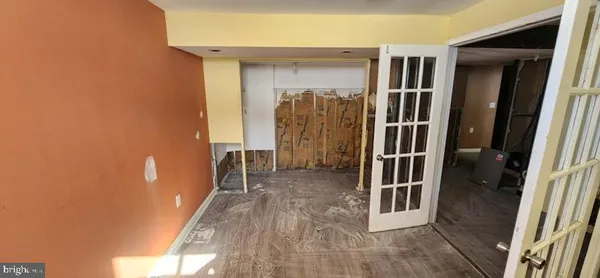 a view of entryway