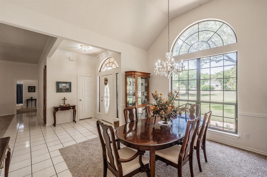 2305 Floyd Hampton Road Crowley, TX 76036 - Photo 5 of 40