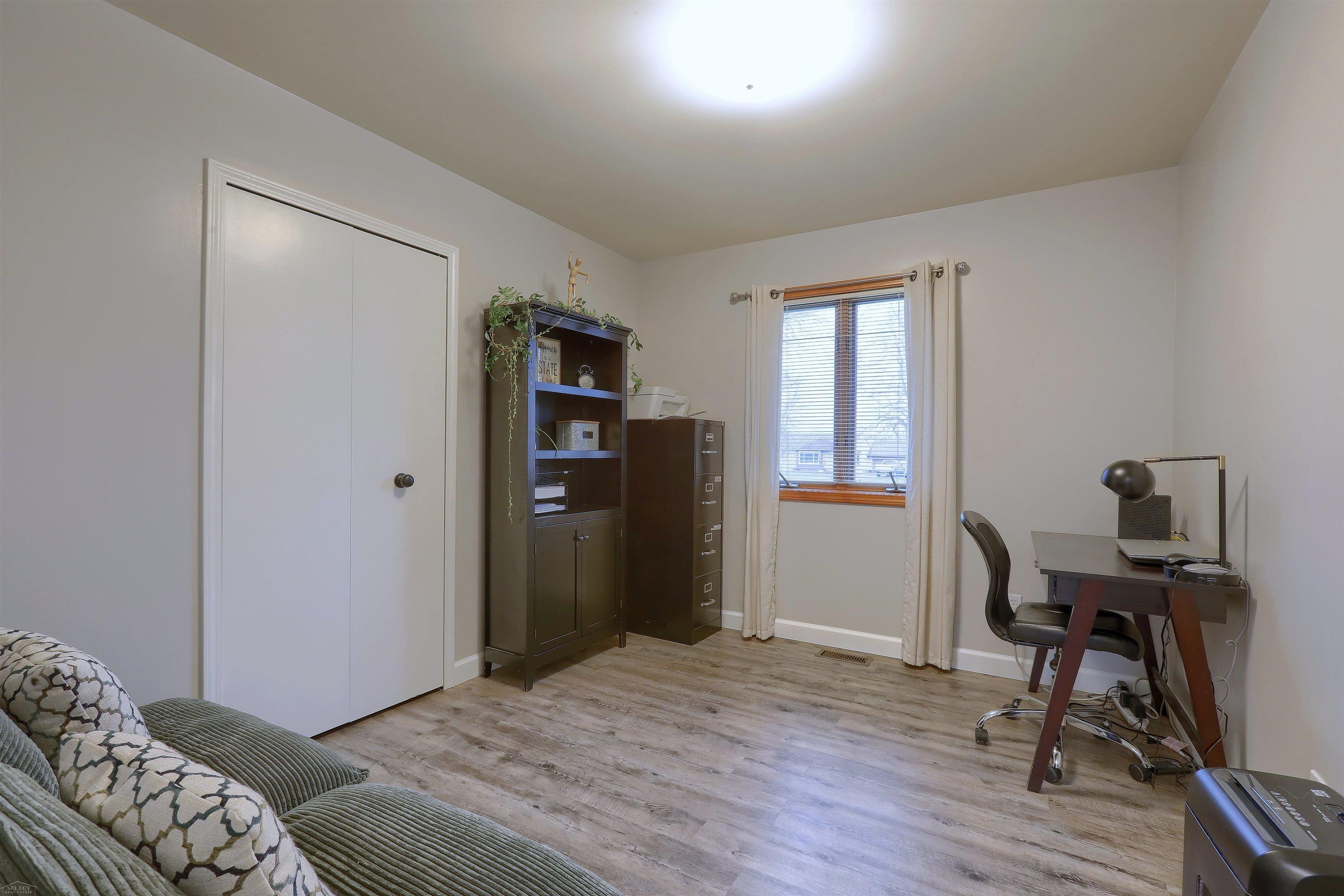 321 Myers Road Lapeer, MI 48446 - Photo 20 of 33 50203400-e33e9b69-ad63-4cb1-a958-b6d0f37334c4.JPG