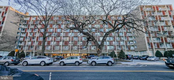 $435,000 | 800 4th Street Southwest, Unit S402, Washington, DC 20024