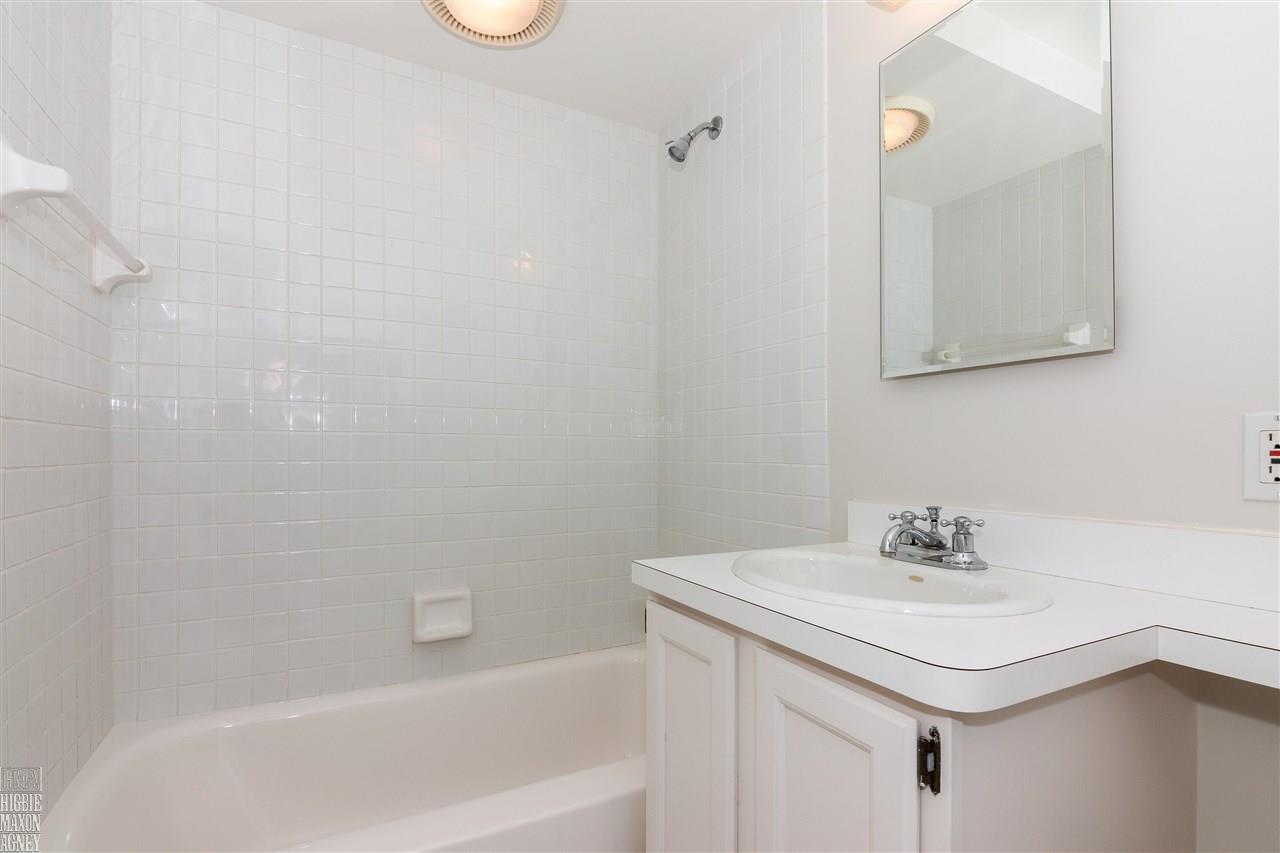 260 Stephens Road Grosse Pointe Farms, MI 48236 - Photo 20 of 29