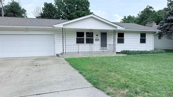 $224,900 | 2606 Southwest 9th Street, Topeka, KS 66606