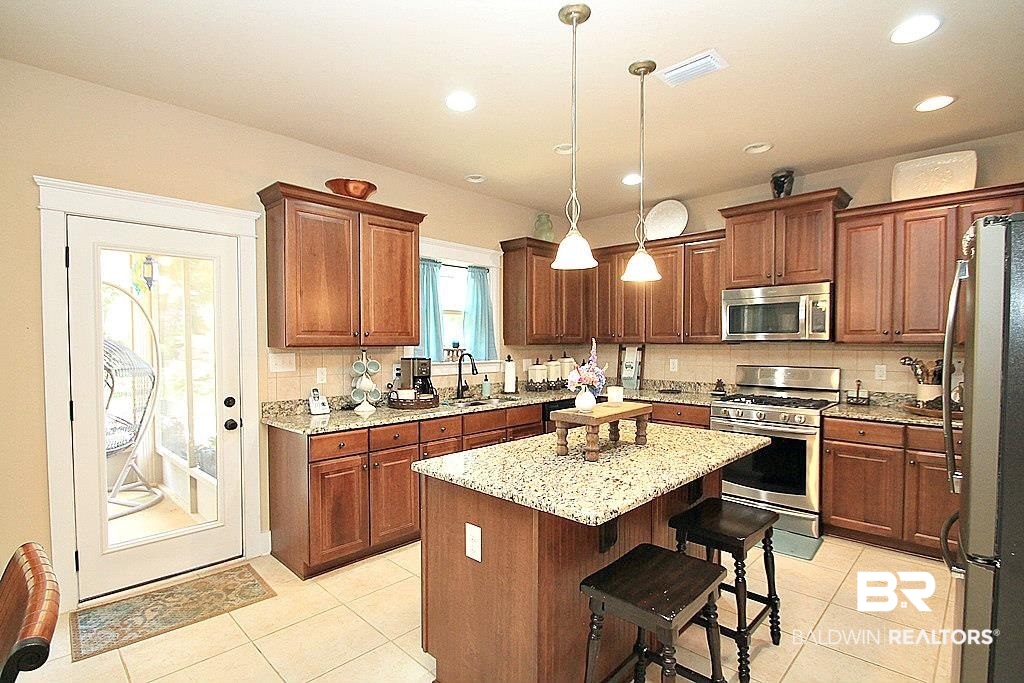 455 Dover Street Fairhope, AL 36532 - Photo 10 of 35