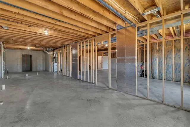 $435,000 | 1111 Old Time Drive, Excelsior Springs, MO 64024