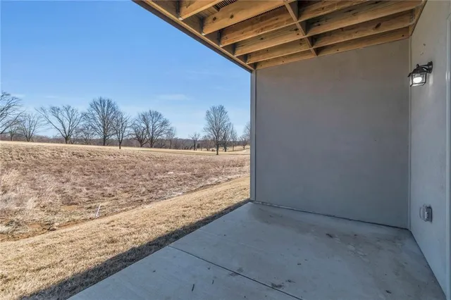 $435,000 | 1111 Old Time Drive, Excelsior Springs, MO 64024