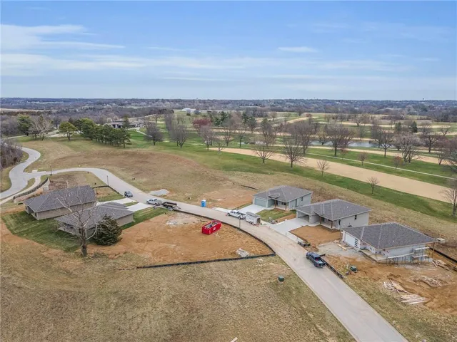 $435,000 | 1111 Old Time Drive, Excelsior Springs, MO 64024
