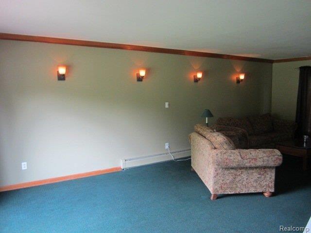 8241 Hampton Road Grosse Ile, MI 48138 - Photo 4 of 24 IMG_6864