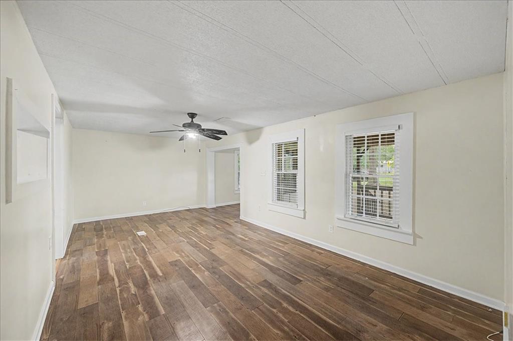 130 1st Street Calhoun, GA 30701 - Photo 13 of 42