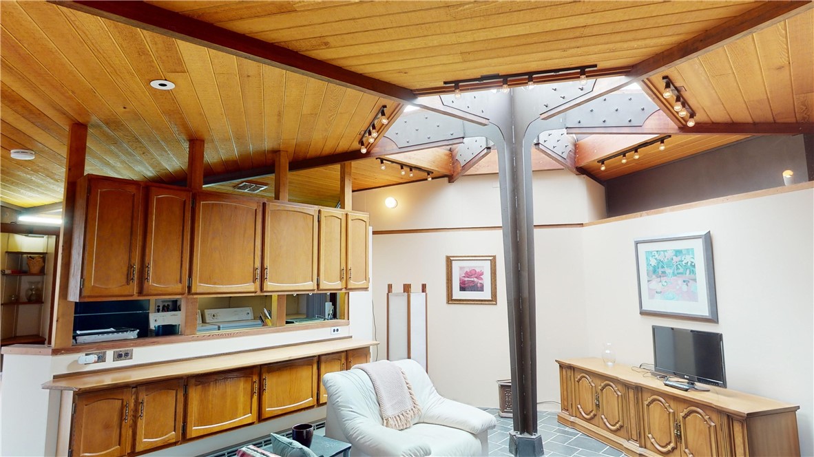 200 Steele Road Perinton, NY 14450 - Photo 18 of 27