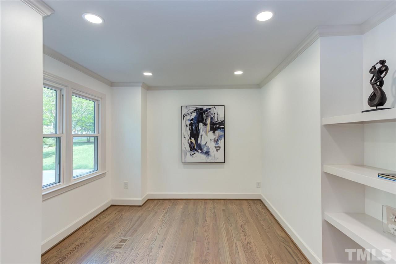 1124 Ivy Lane Raleigh, NC 27609 - Photo 12 of 30 Gallery Image 12