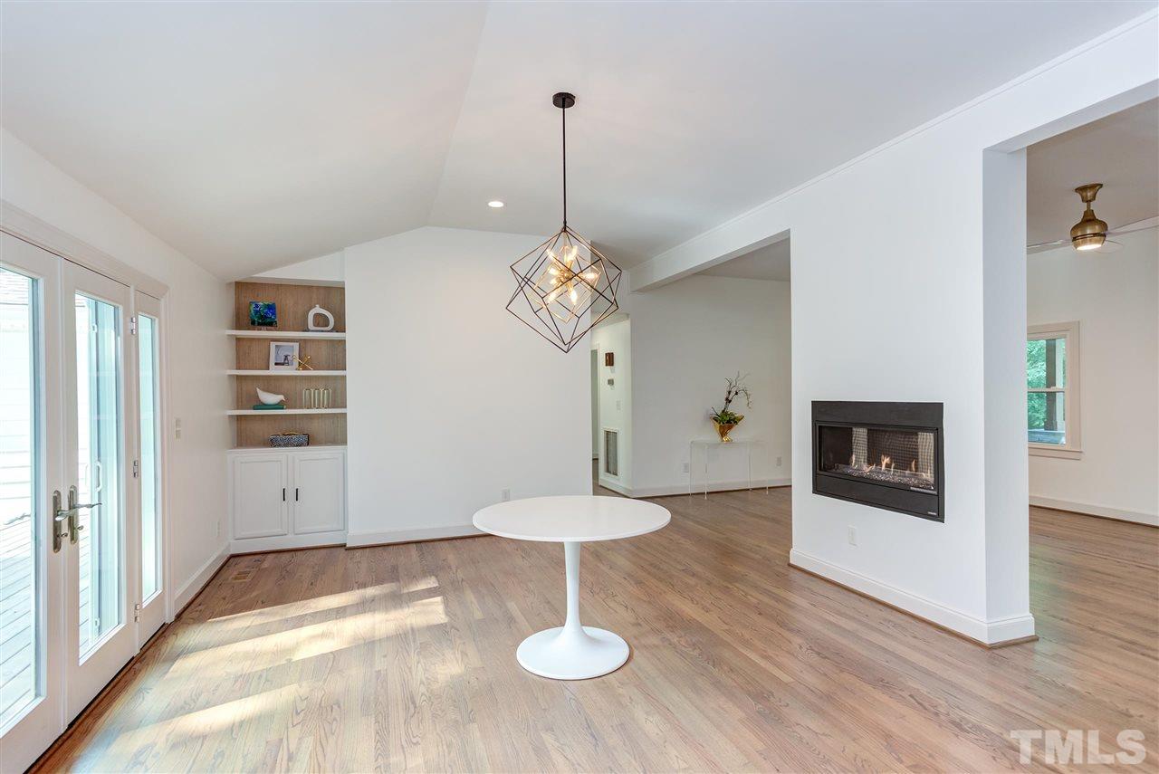 1124 Ivy Lane Raleigh, NC 27609 - Photo 13 of 30 Gallery Image 13