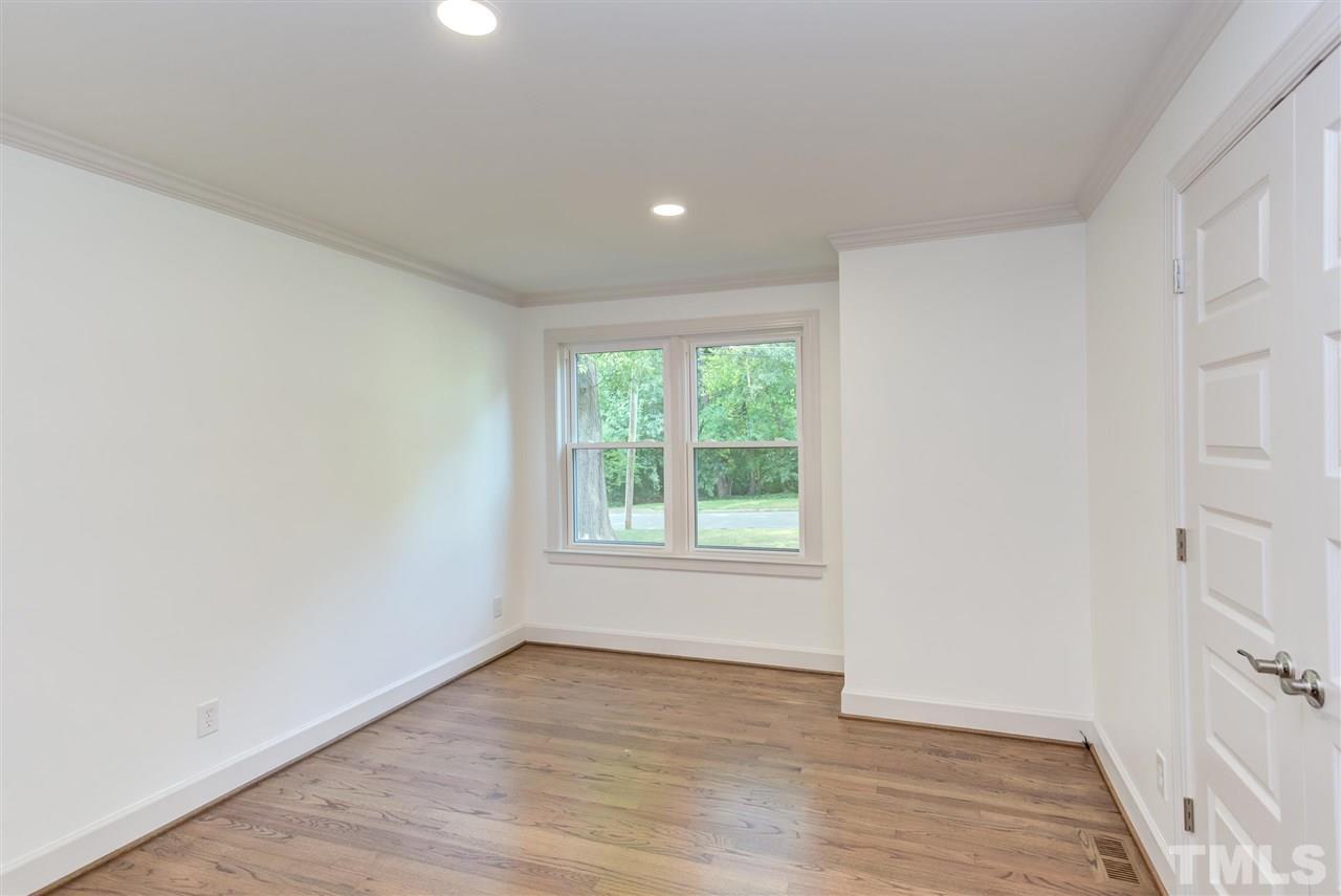 1124 Ivy Lane Raleigh, NC 27609 - Photo 18 of 30 Gallery Image 18