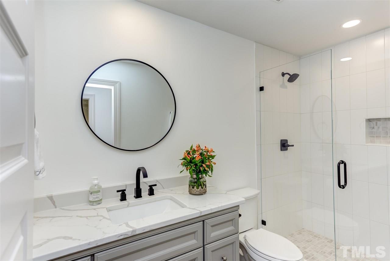 1124 Ivy Lane Raleigh, NC 27609 - Photo 19 of 30 Gallery Image 19
