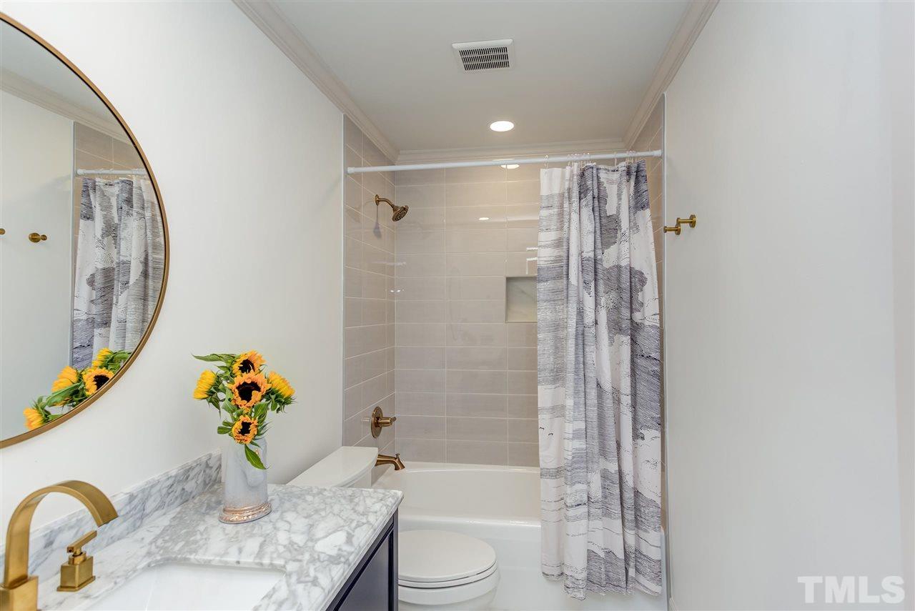 1124 Ivy Lane Raleigh, NC 27609 - Photo 22 of 30 Gallery Image 22