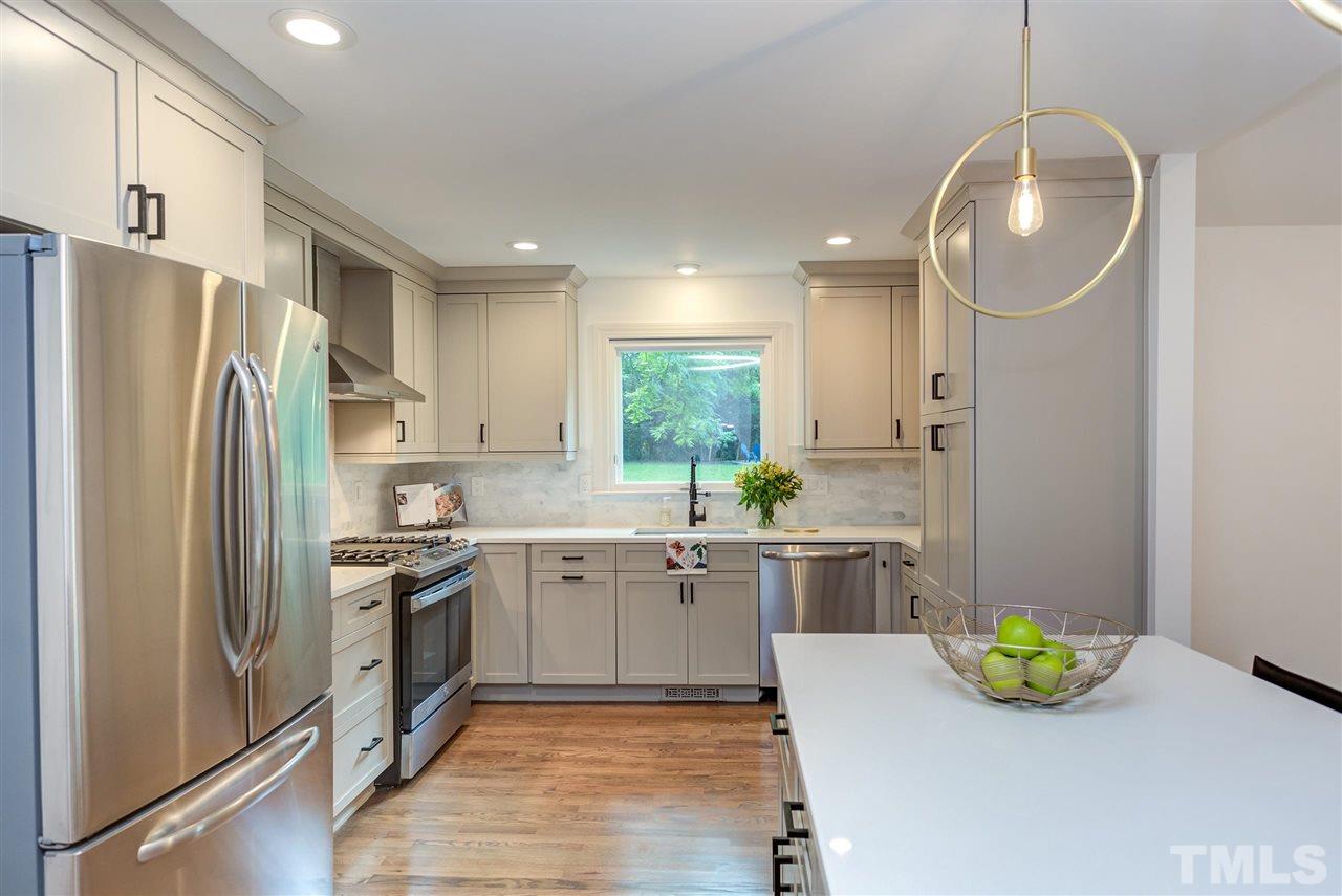 1124 Ivy Lane Raleigh, NC 27609 - Photo 8 of 30 Gallery Image 8