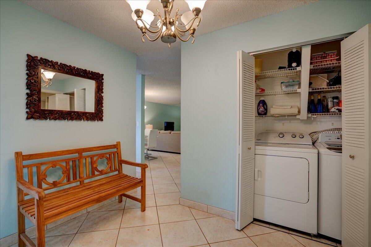 5255 Minto Road Boynton Beach, FL 33472 - Photo 11 of 47 10 Washer Dryer Closet