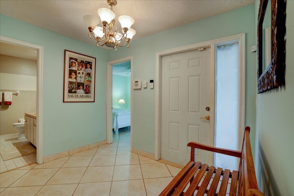 5255 Minto Road Boynton Beach, FL 33472 - Photo 9 of 47 08 Entry Foyer