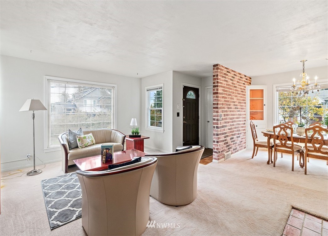 703 North 98th Street Seattle, WA 98103 - Photo 8 of 15 Gallery Image 8