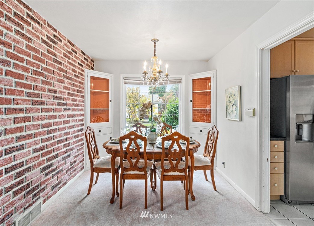 703 North 98th Street Seattle, WA 98103 - Photo 9 of 15 Gallery Image 9