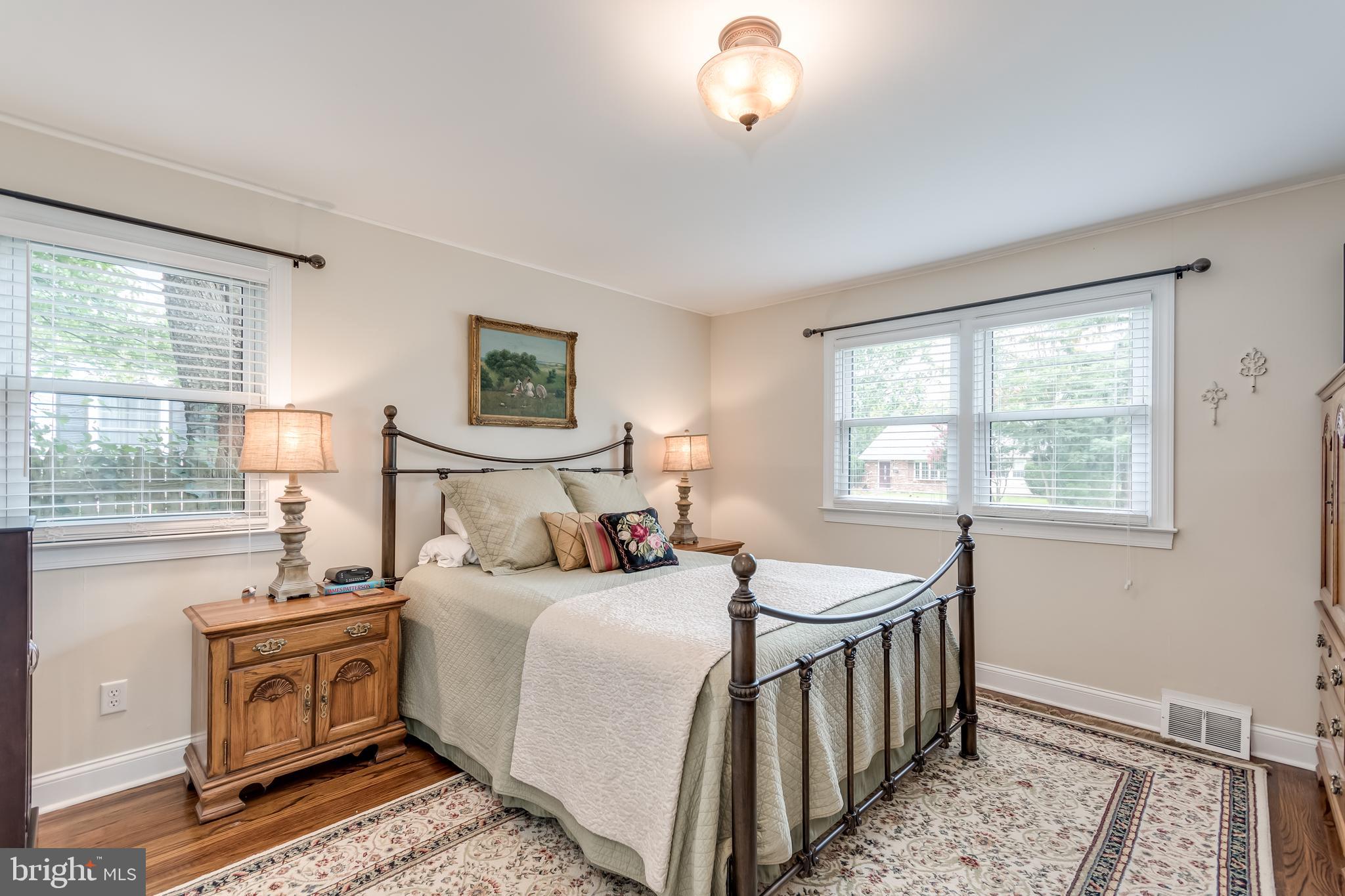 523 Wayne Avenue Pitman, NJ 08071 - Photo 17 of 32 Bedroom 1