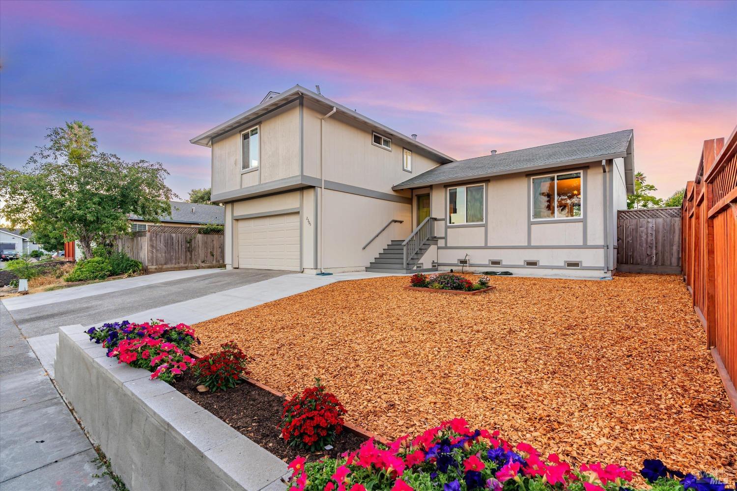 2395 Julio Lane Santa Rosa, CA 95401 - Photo 1 of 1 Gallery Image 1