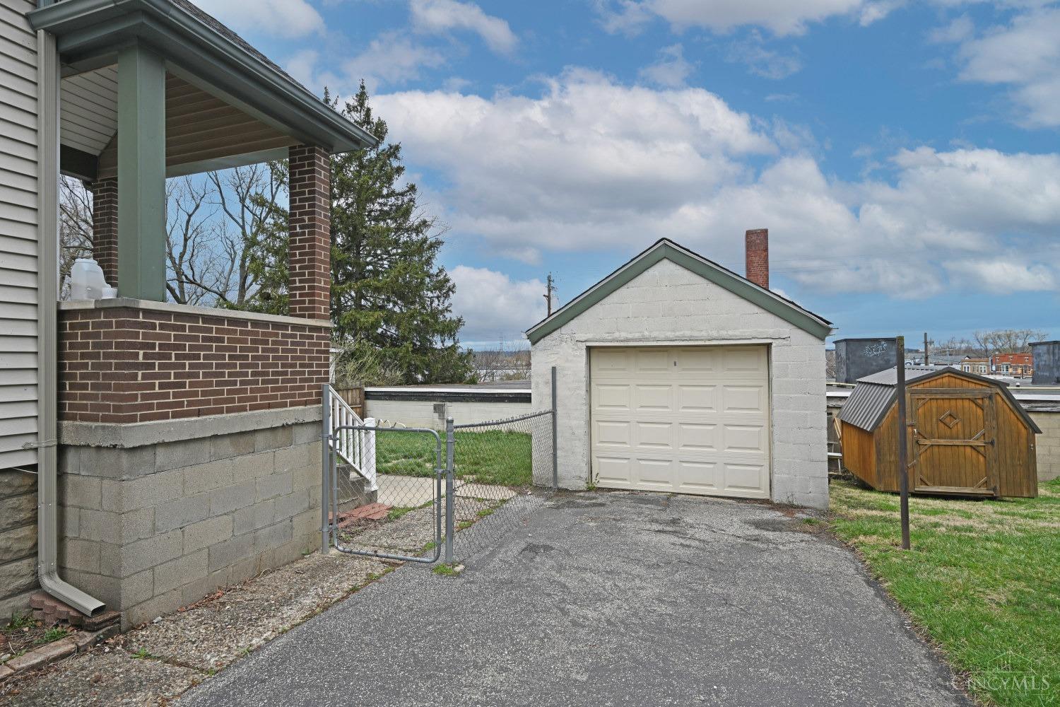 813 3rd Street Reading, OH 45215 - Photo 30 of 33