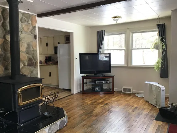 $255,000 | 286 108th Avenue, Plainwell, MI 49080