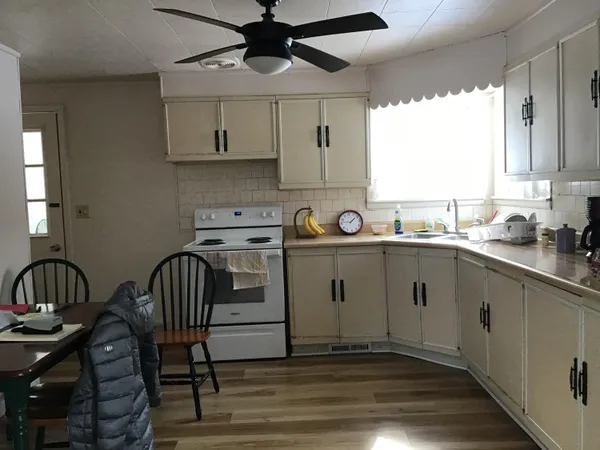$255,000 | 286 108th Avenue, Plainwell, MI 49080