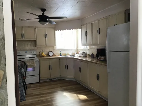 $255,000 | 286 108th Avenue, Plainwell, MI 49080