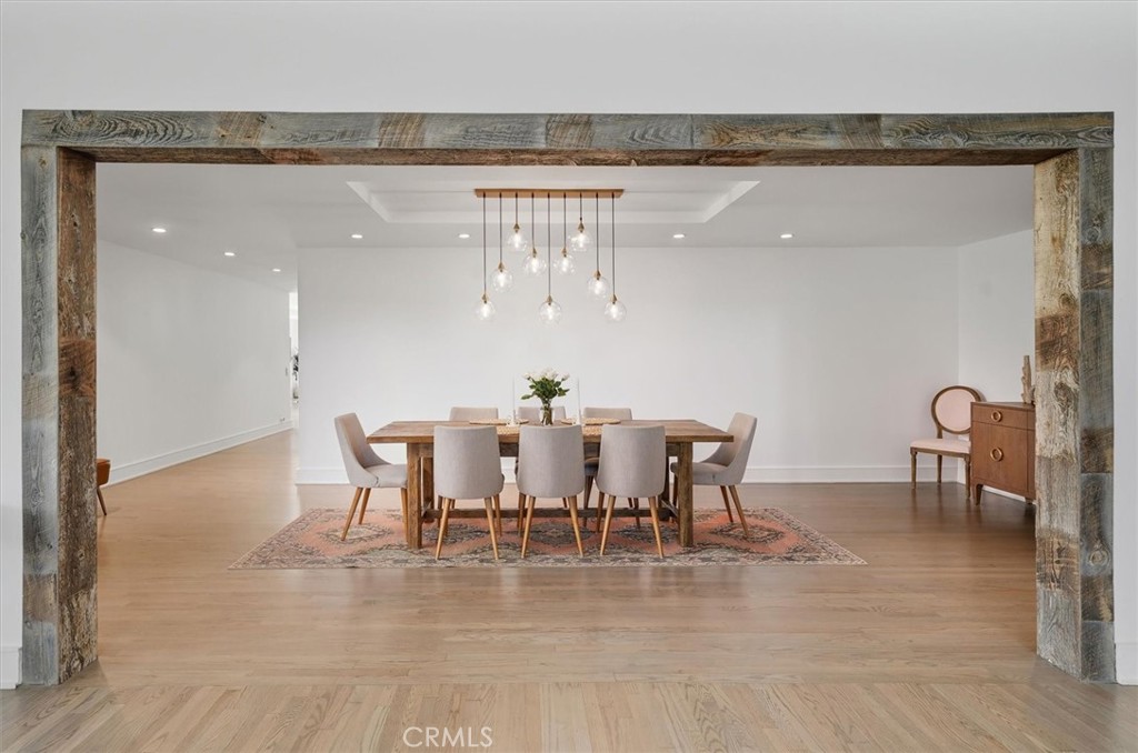 28933 Wagon Road Agoura Hills, CA 91301 - Photo 17 of 59 Formal Dinning Room