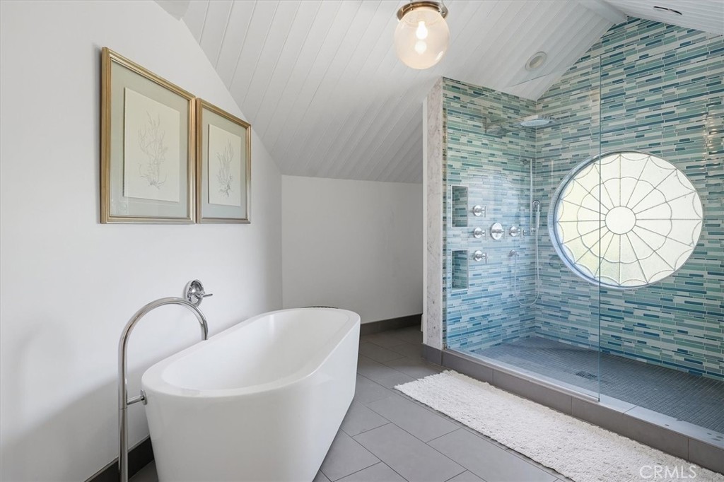 28933 Wagon Road Agoura Hills, CA 91301 - Photo 31 of 59 Primary Bathroom