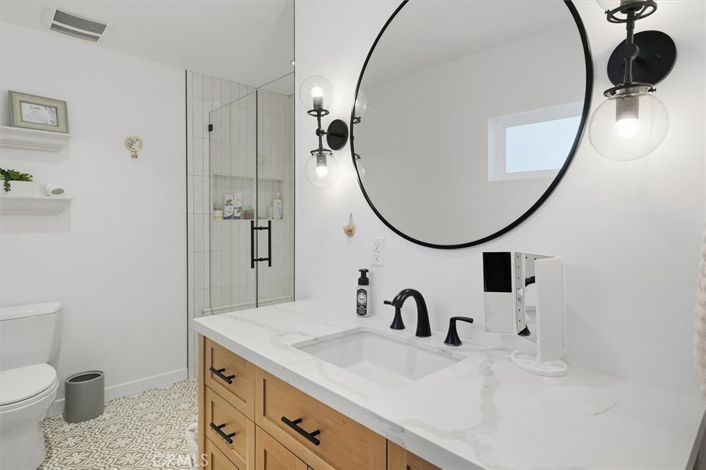 28933 Wagon Road Agoura Hills, CA 91301 - Photo 43 of 59 Main Level Bathroom #2