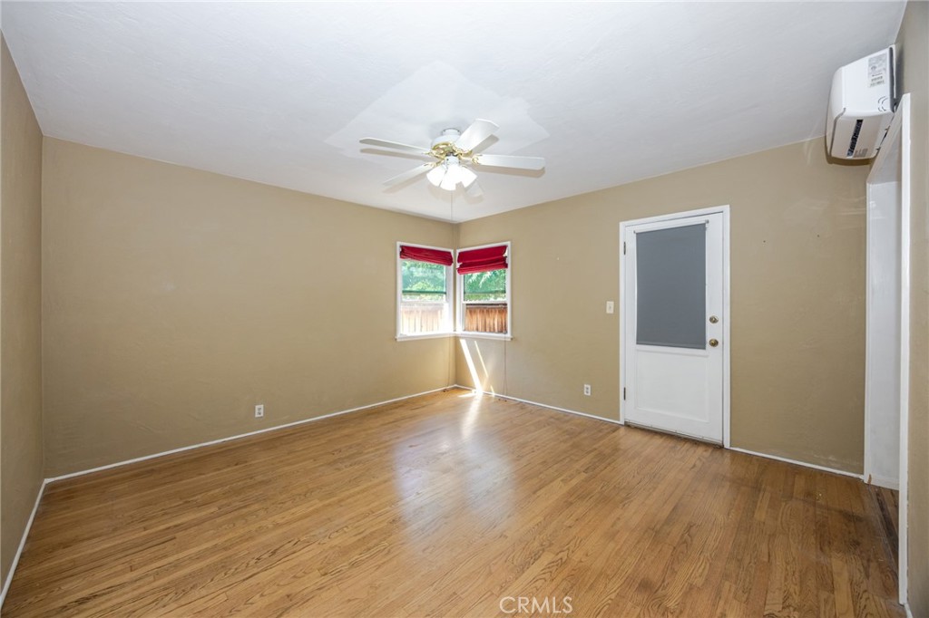 306 South Center Street Redlands, CA 92373 - Photo 13 of 23