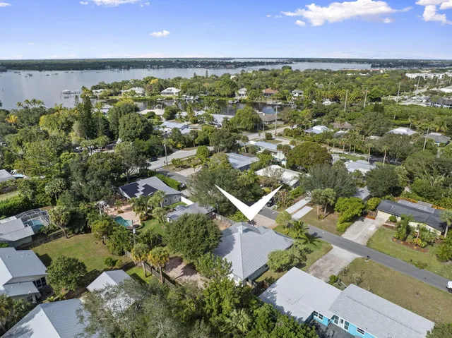 $789,000 | 339 Southwest Winnachee Drive, Stuart, FL 34994