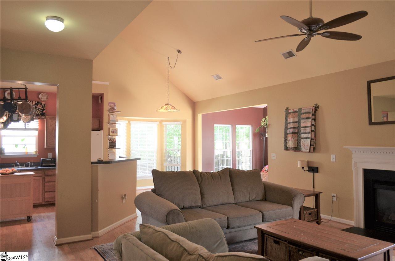 226 Highgate Circle Greer, SC 29650 - Photo 12 of 34 Gallery Image 12