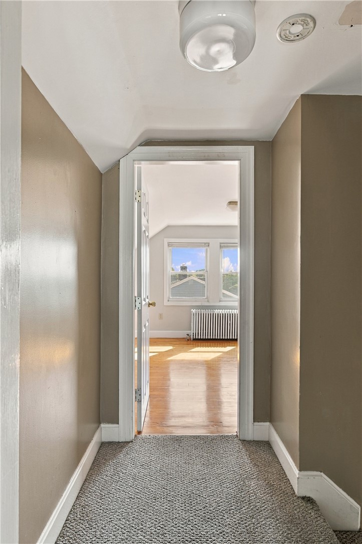 136 Durfee Road Tiverton, RI 02878 - Photo 20 of 39 Gallery Image 20