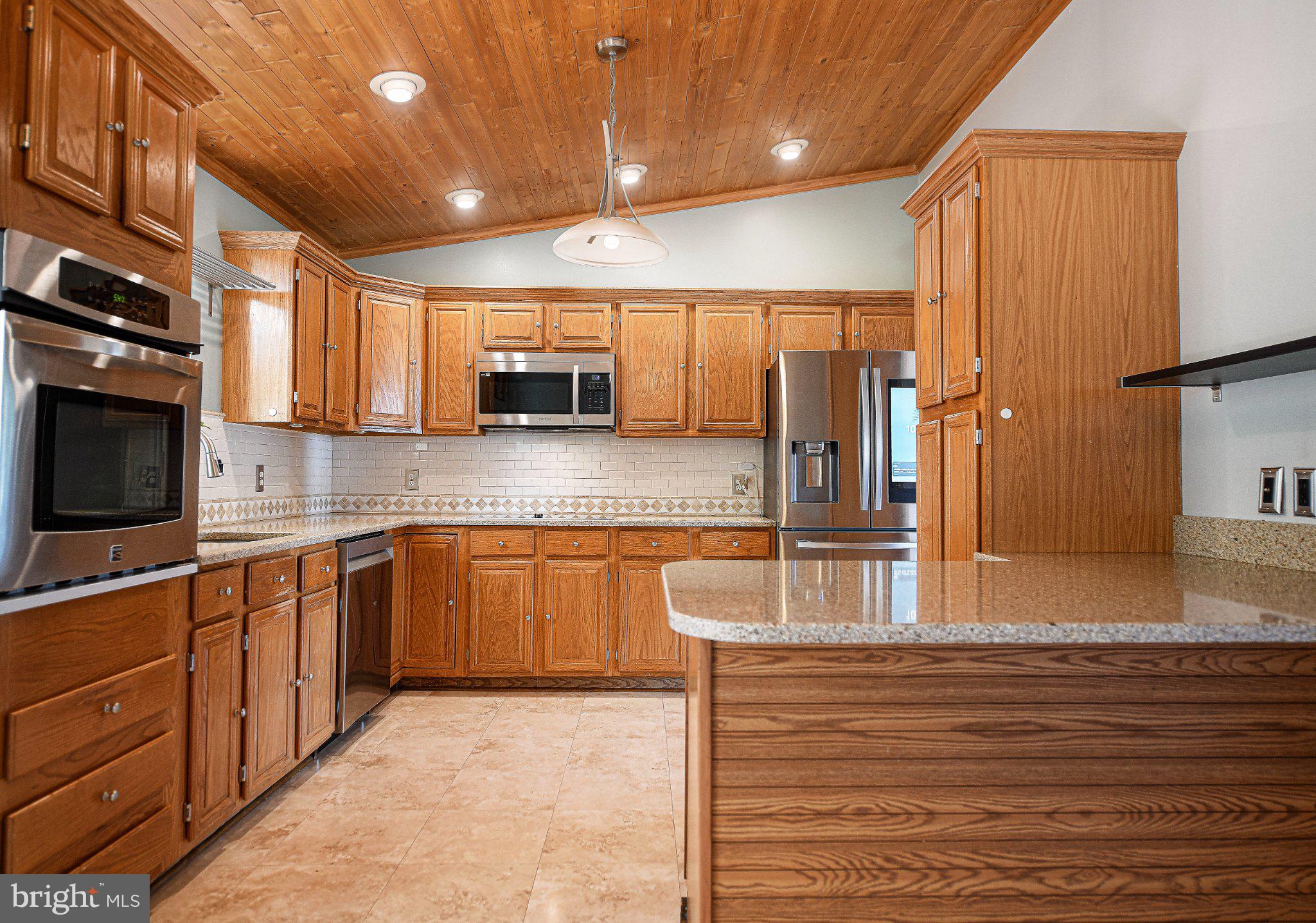 16 Woody Road Baltimore, MD 21221 - Photo 4 of 66 Gallery Image 4