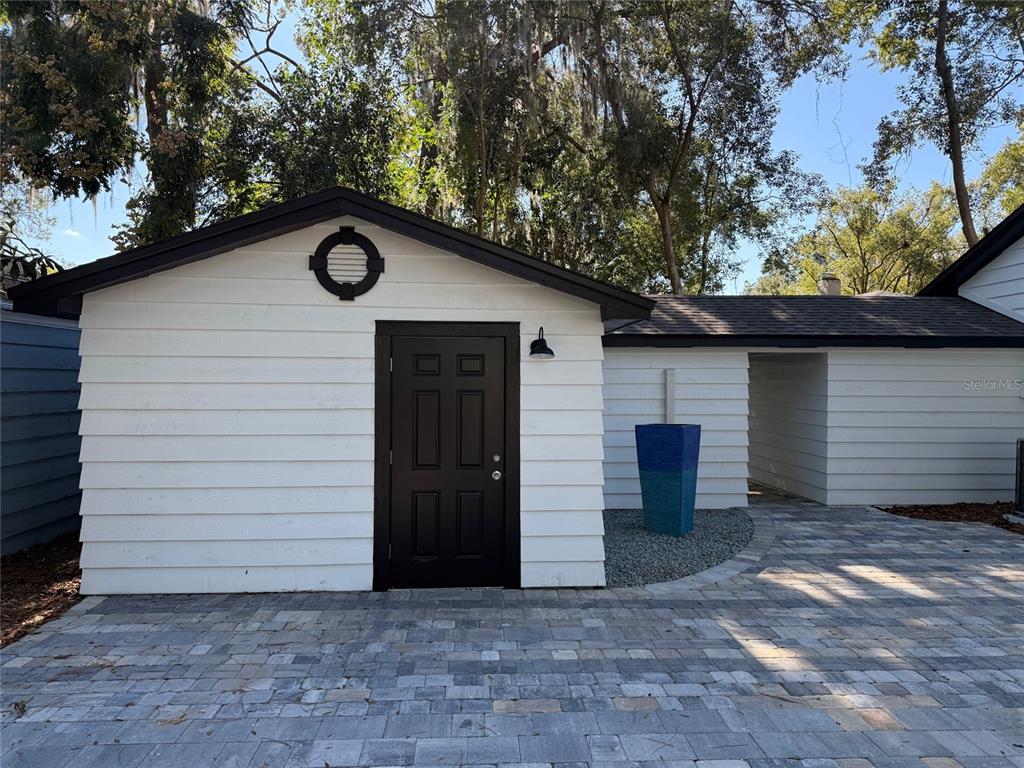 1217 Northeast 4 Street Gainesville, FL 32601 - Photo 26 of 36 a view of a garage