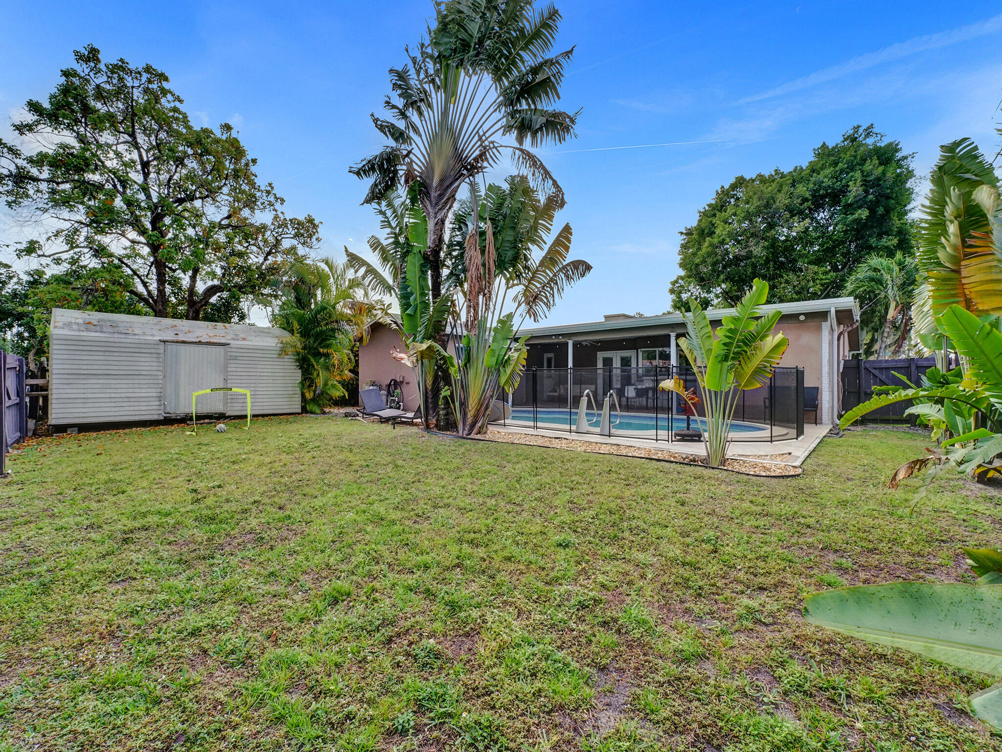 4533 Jefferson Street Hollywood, FL 33021 - Photo 27 of 29 front view of a house with a yard