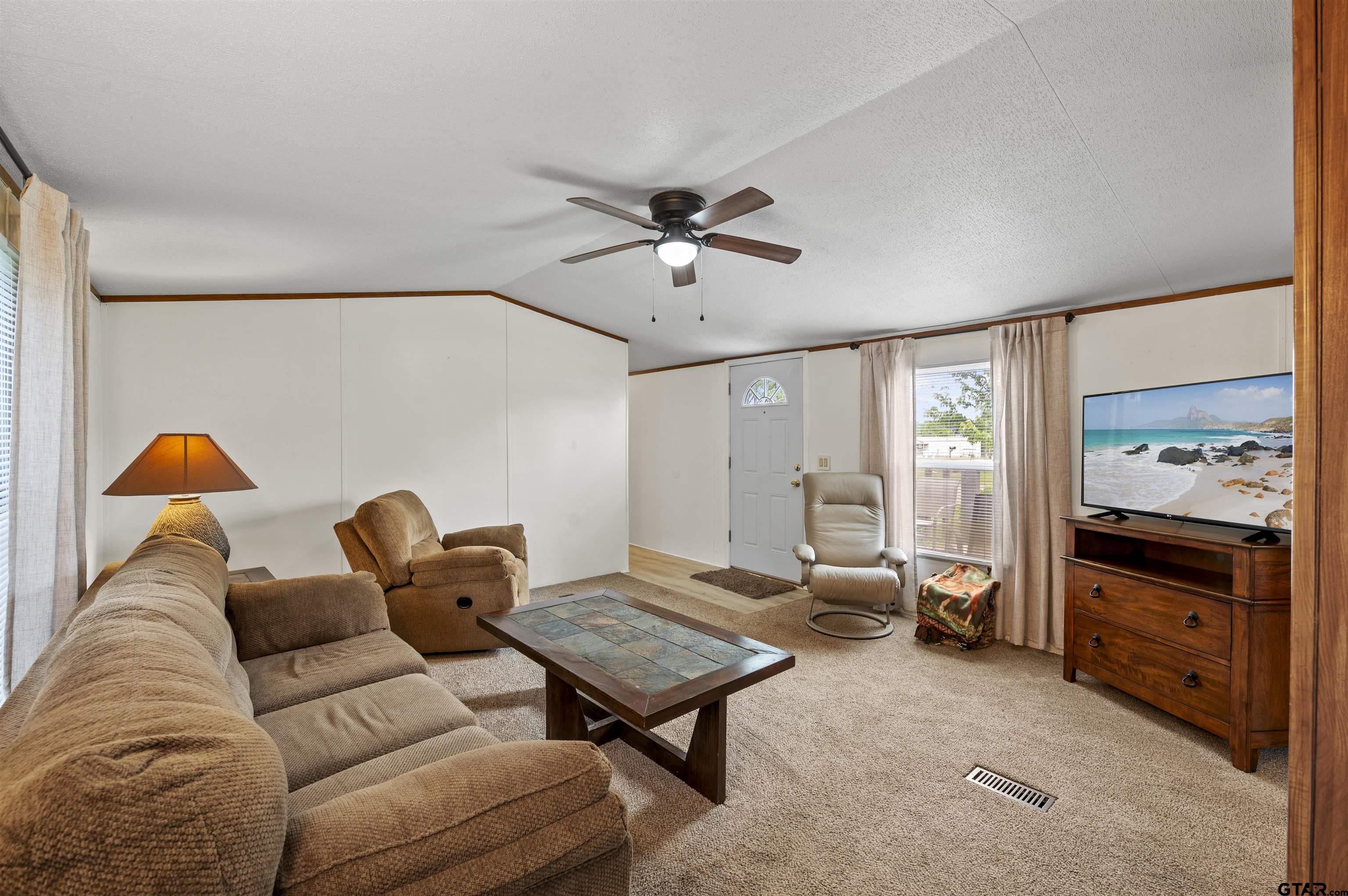 245 Seminole Quitman, TX 75783 - Photo 4 of 15