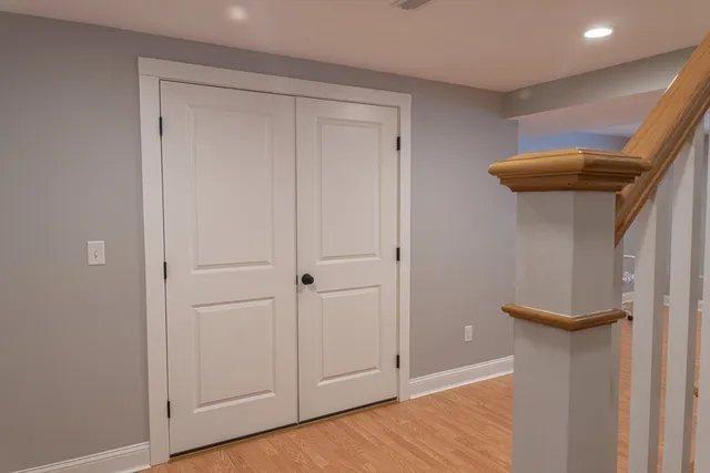a view of a hallway with closet