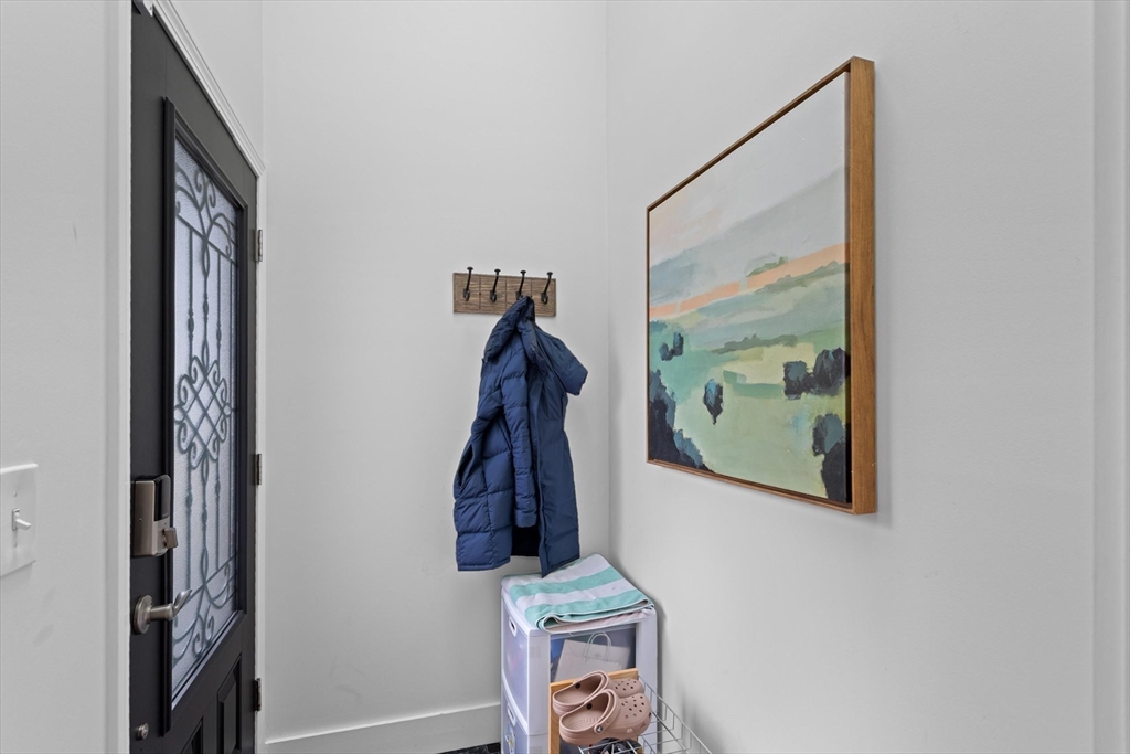 2 Chase Lane, Unit 2 Lynn, MA 01902 - Photo 4 of 42