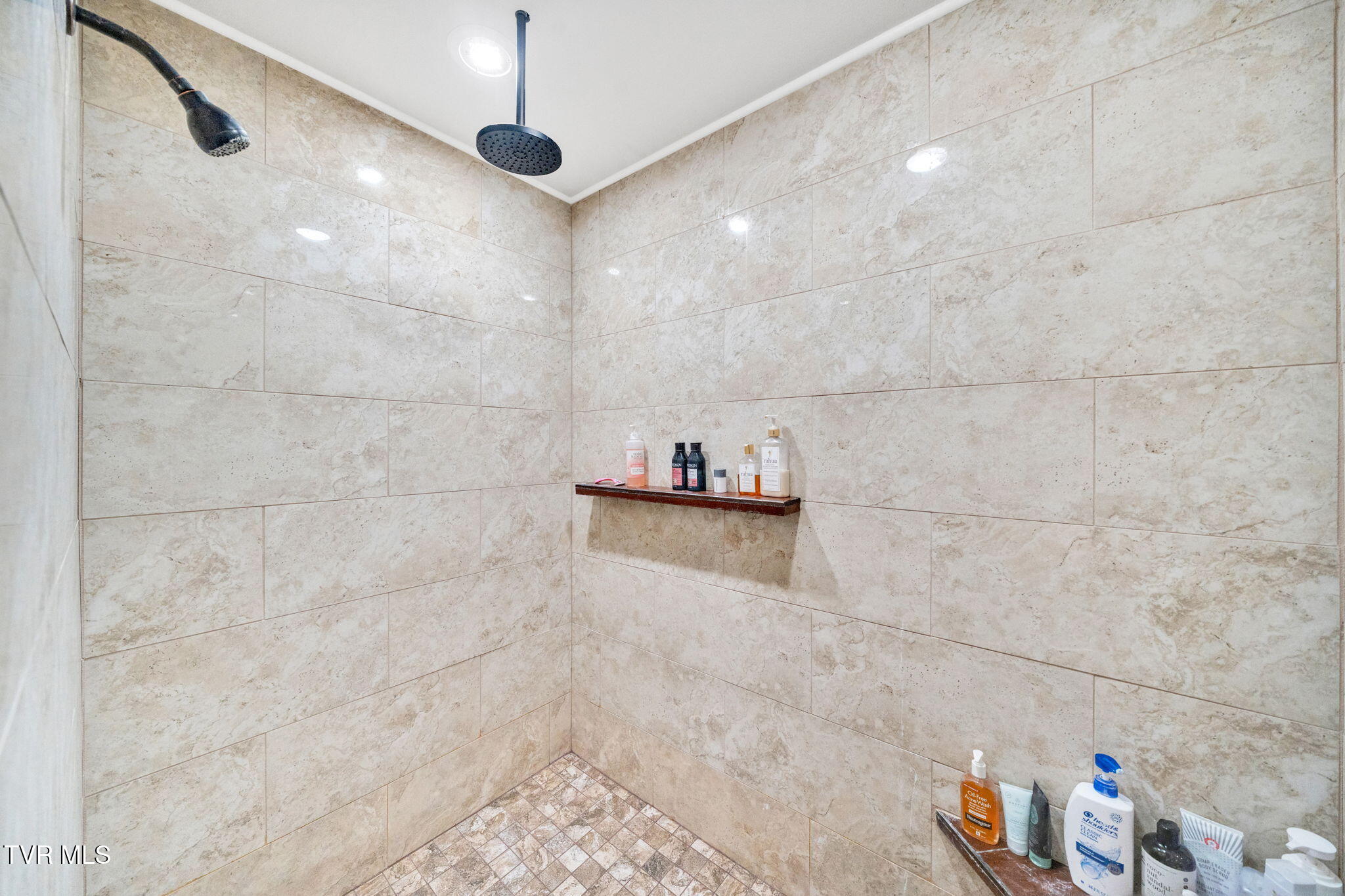 2160 Ranch Road Dandridge, TN 37725 - Photo 24 of 77 62-web-or-mls-DSC06077