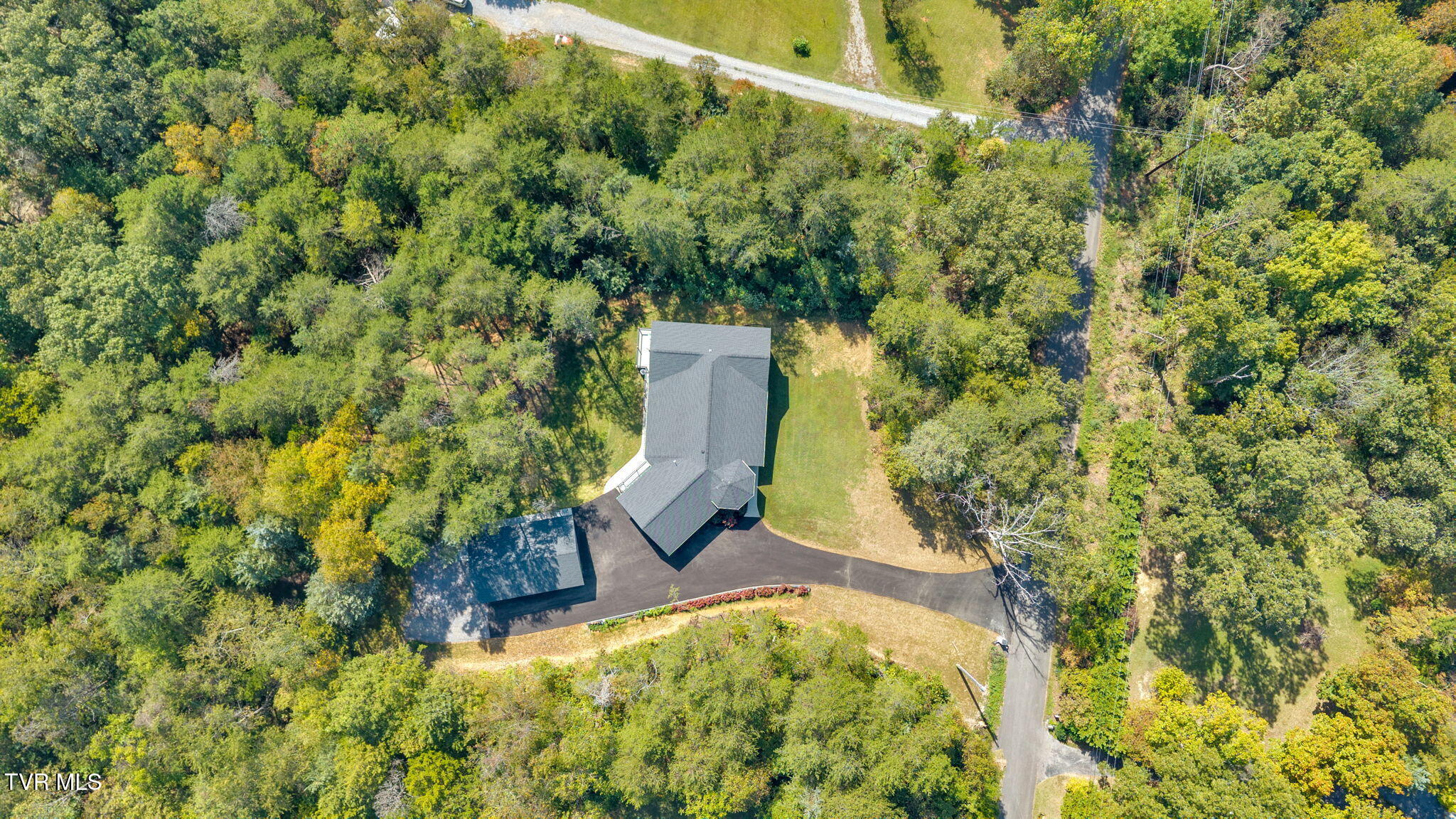 2160 Ranch Road Dandridge, TN 37725 - Photo 72 of 77 64-web-or-mls-DJI_20251002115151_0907_D