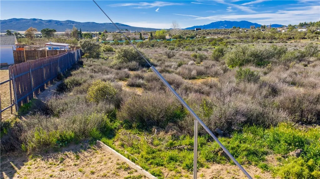 1 Apple Anza, CA 92539 - Photo 45 of 69