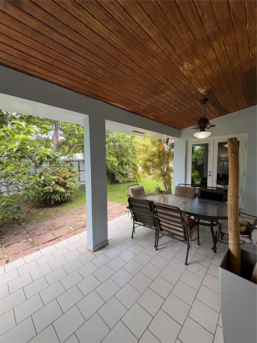 3124 Southwest 139th Place Miami, FL 33175 - Photo 11 of 14