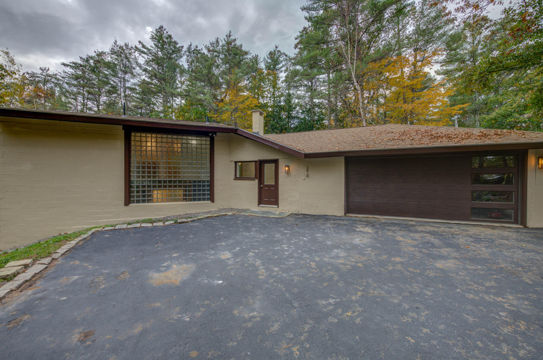 65 Park Road Windham, ME 04062 - Photo 2 of 31 pic-2