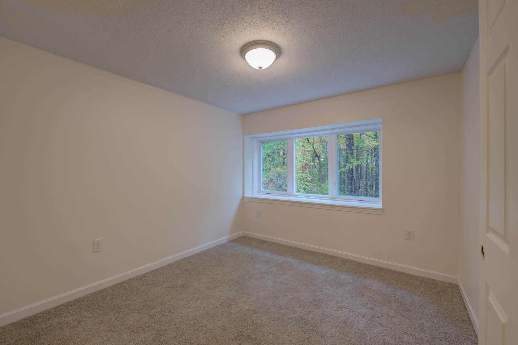 65 Park Road Windham, ME 04062 - Photo 28 of 31 pic-28