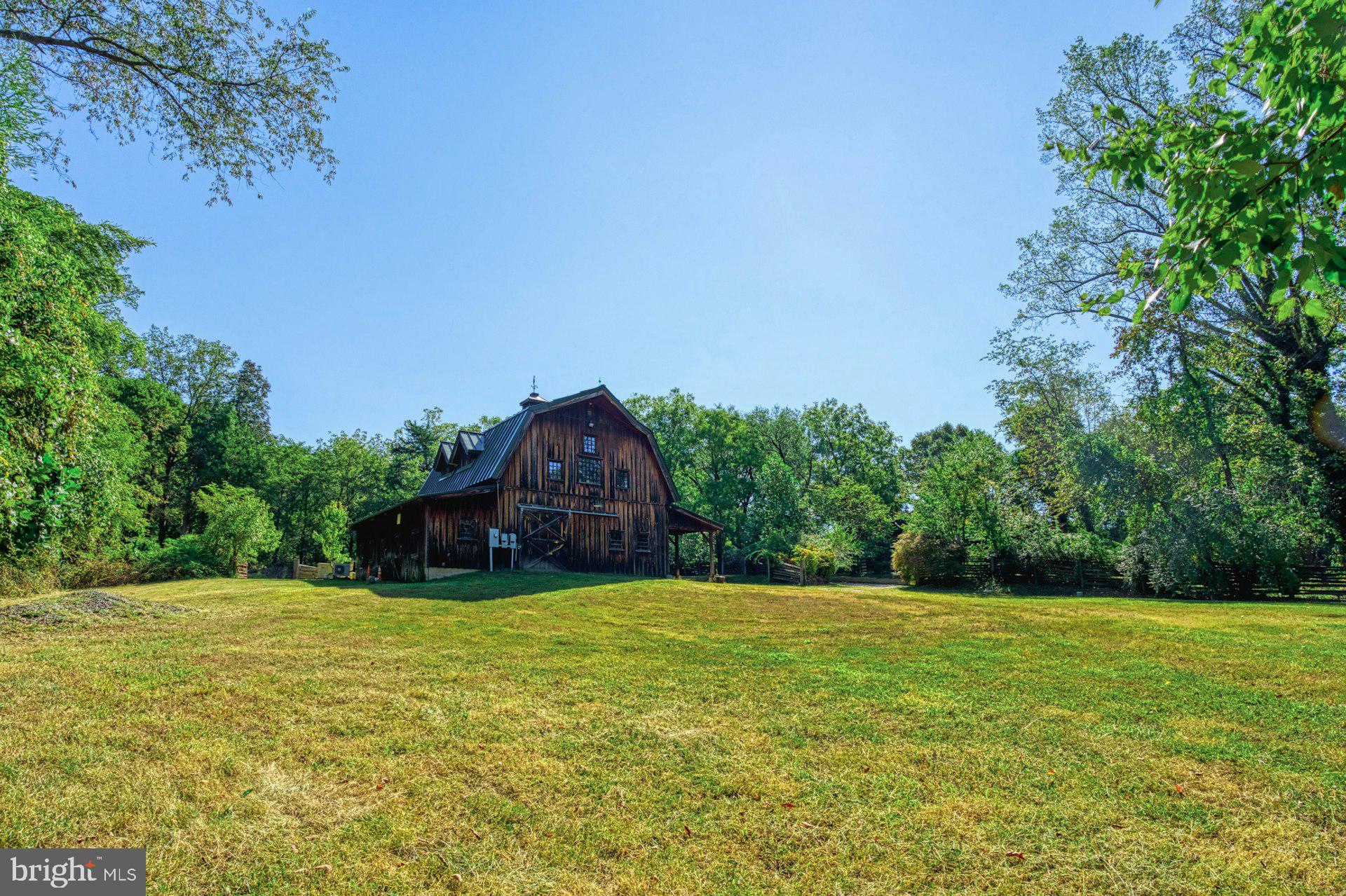 5250 Winfield Road Fairfax, VA 22030 - Photo 7 of 57 5250